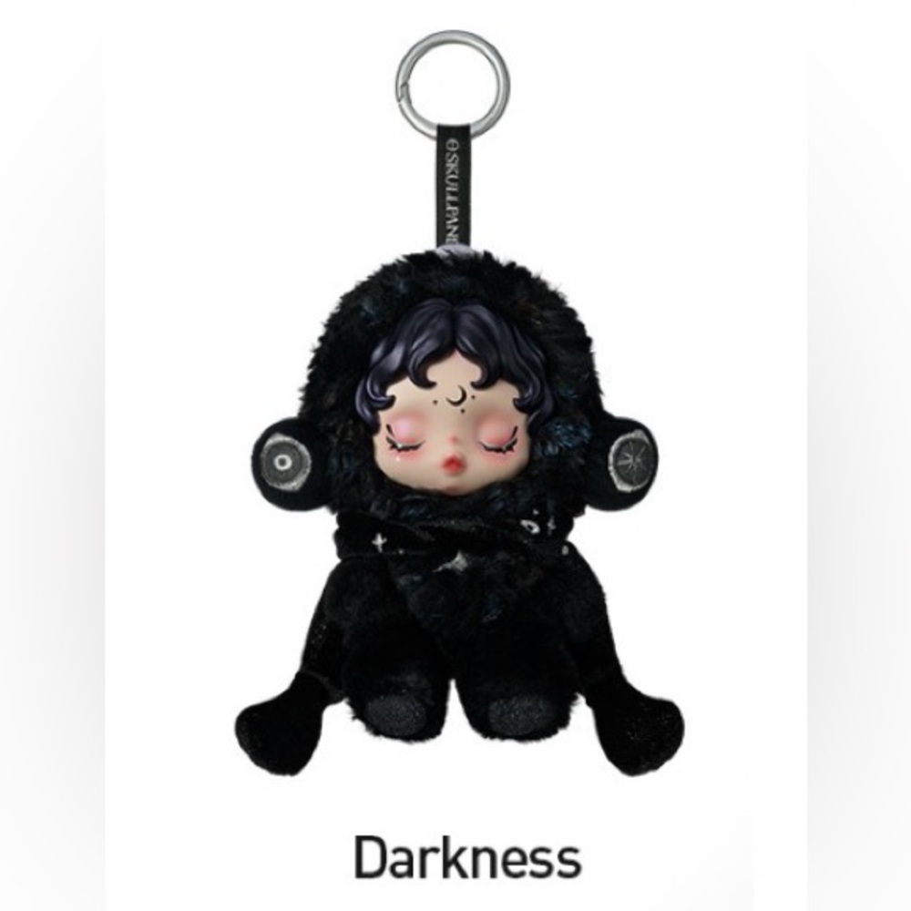POP MART SKULLPANDA You Found Me! Plush Doll Pendant - Darkness - Picture 4 of 4